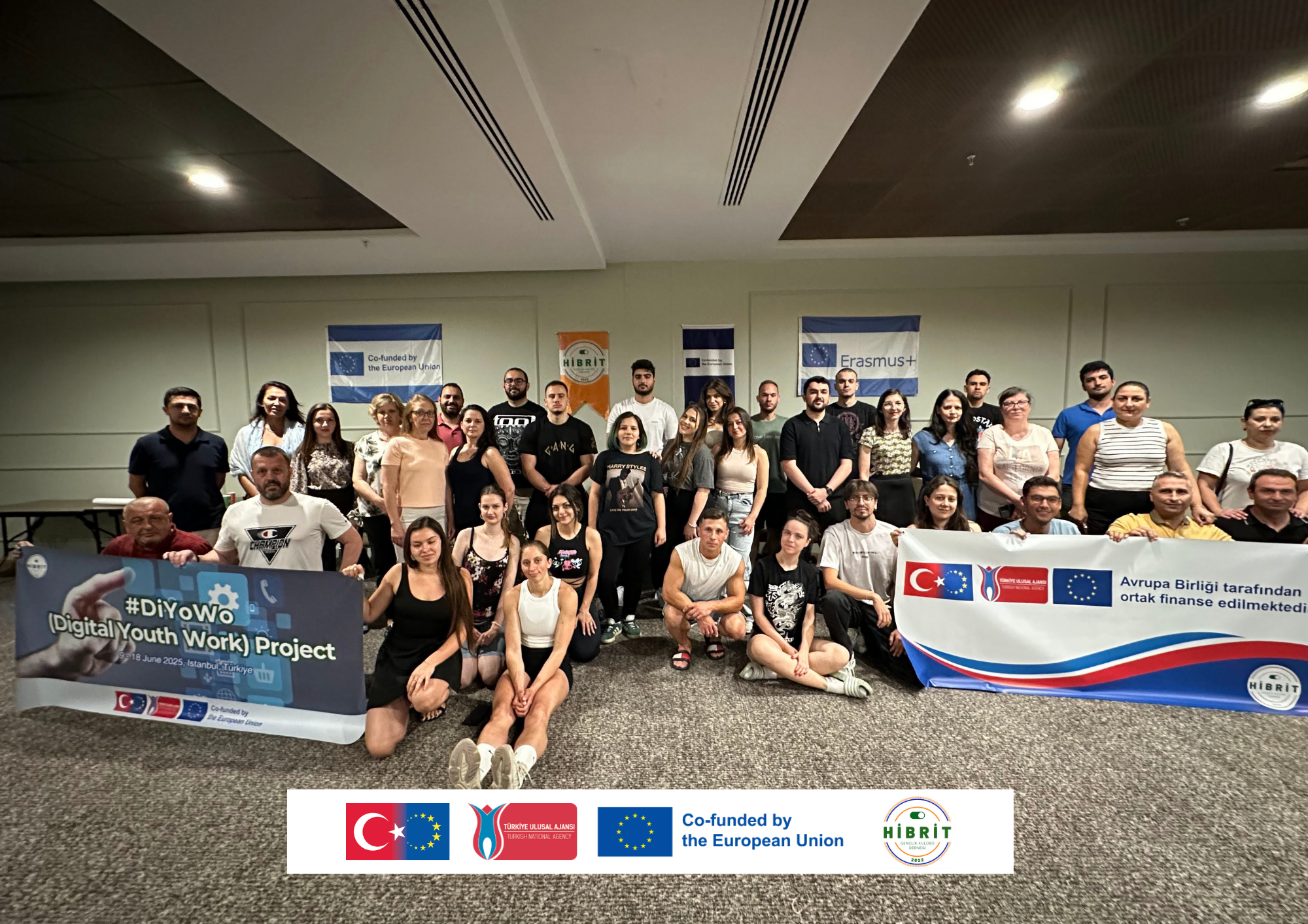 Dijital Dönüşümün Gücü: #DiYoWo Projesi ile Gençlik Çalışmalarında Yeni Yaklaşımlar